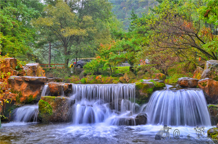 辽宁本溪依山而建,登高远眺,山中有城,城中有山.