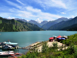2021年新疆旅游團(tuán)報(bào)價(jià)_新疆游 旅行團(tuán)_新疆旅游多少錢