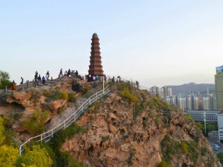 新疆報團(tuán)旅游多少錢_新疆組團(tuán)旅游_暑假新疆游價格