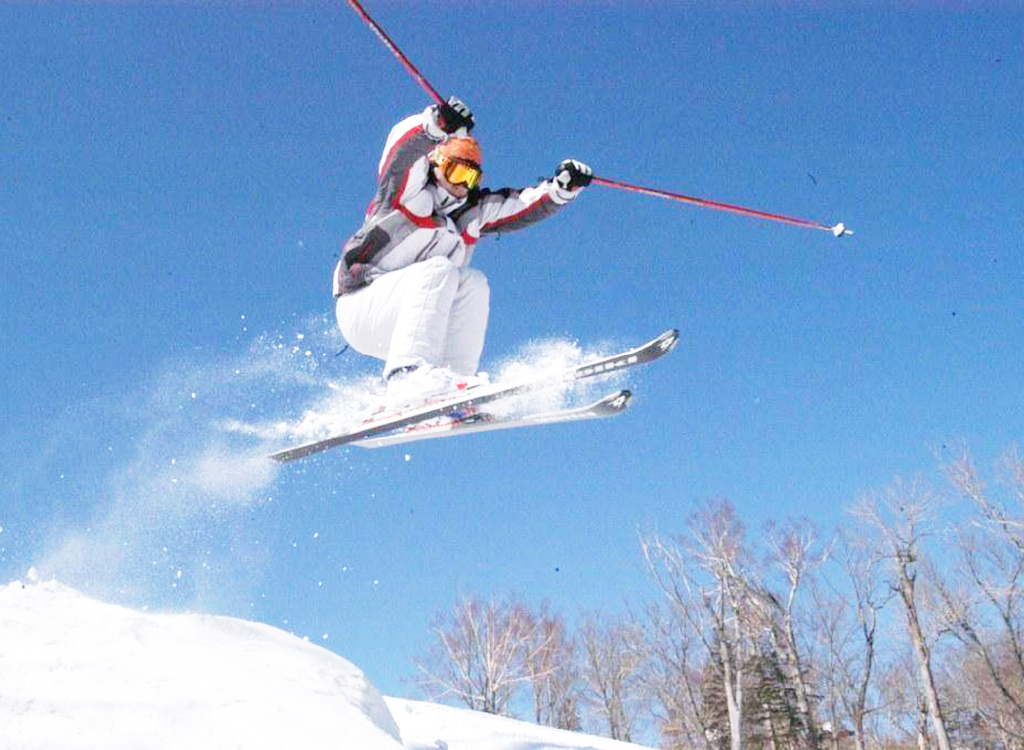 冰雪旅游占黑龙江GDP_黑龙江冰雪旅游图片