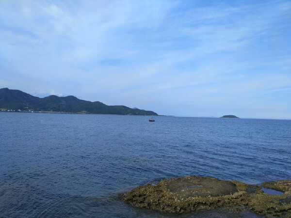 三月去卡塔尔穿衣指南_三月去卡塔尔穿什么衣