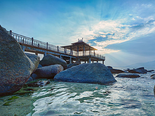 海南三亞旅游價格多少_海南三亞旅游要多少錢2021_海南三亞游跟團