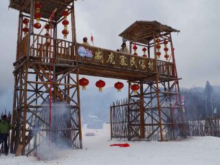 以往國(guó)慶亞布力雪鄉(xiāng)游價(jià)格_亞布力雪鄉(xiāng)自由行還是跟團(tuán)好_亞布力雪鄉(xiāng)旅游一次多少錢