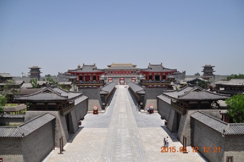 襄樊唐城影视基地          