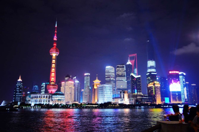 都是大都市化与繁荣的象征与!