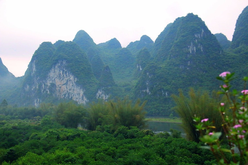 元宝山下,山水云间,悠悠闲云时光,恰好那时我也在