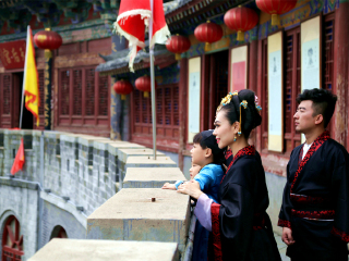 去河南靠譜的旅行團_河南過春節(jié)旅行團_旅游去河南
