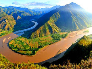 出发香格里拉旅游_香格里拉旅游5日_香格里拉双人十日游多少钱