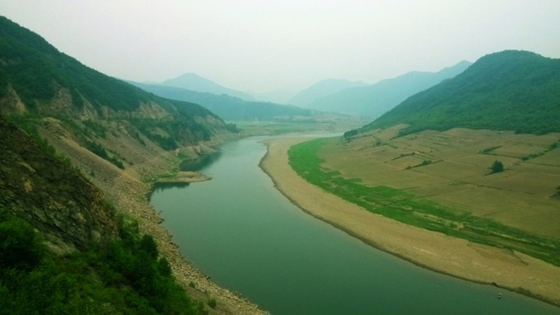 宽甸浑江沿河风景