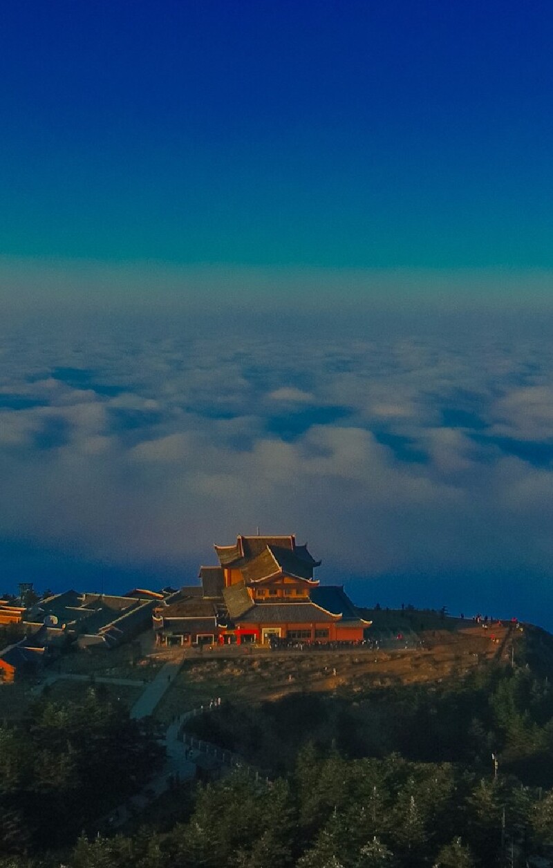 别像山上的猴那么急 冰雪峨眉可不止是金顶