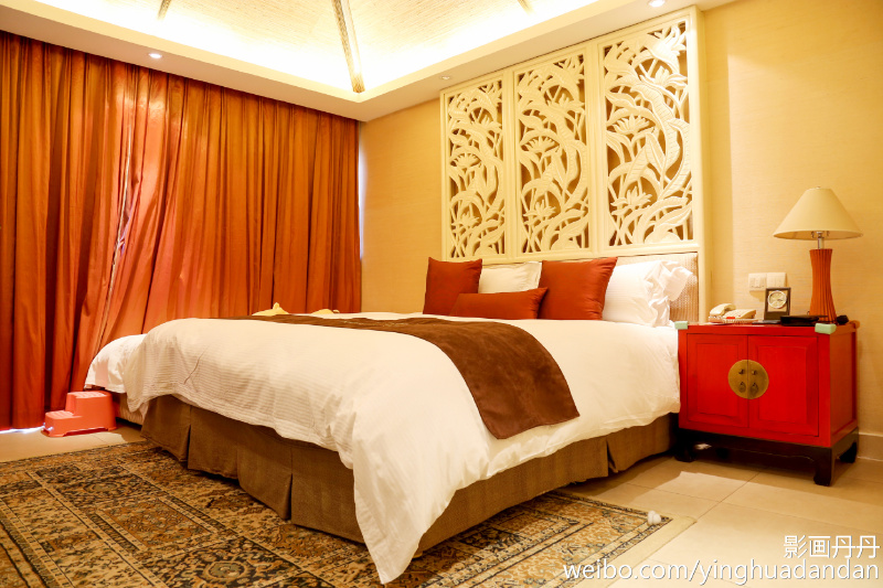 牵小手游古镇,太阳岛上寻后裔