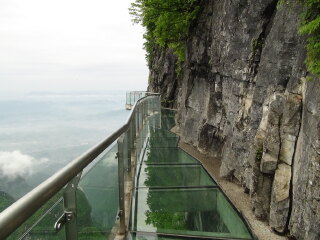 张家界旅游康辉_跟团去张家界旅游价格_去张家界6日旅游