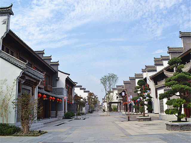 后车往芜湖【鸠兹古镇】(无大门票 小馆如需进,门票自理,约60分钟)