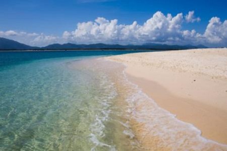 <海南三亚-蜈支洲岛-天涯海角5日游>滨海乐园亲海套餐，蜈支洲岛，大型歌舞秀，享特色餐饮（当地参团）