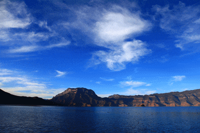 路况:全程高速 住宿:西昌琼海湾柏栎度假酒店 d2西昌--盐源--泸沽湖