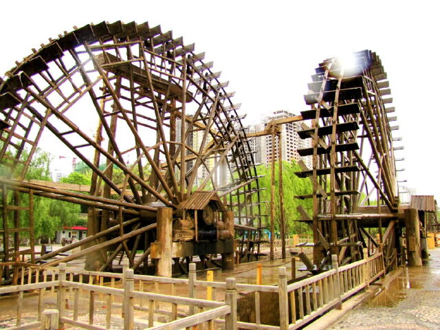 40人团旅游多少钱 Cii-TFh0TrSIRd37AAN_WRpUif0AAGk2wCY1PUAA39x734_w640_h480_c1_t0.jpg