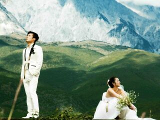 云南香格里拉旅游最佳路線_去云南香格里拉報(bào)團(tuán)多少錢_云南香格里拉旅游跟團(tuán)多少錢