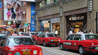八月去香港旅游必备物品_八月去香港旅游游玩推荐_八月去香港旅游美食推荐