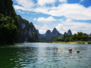 桂林陽朔旅行團_去桂林陽朔旅游怎么走_(dá)暑假桂林陽朔游價格