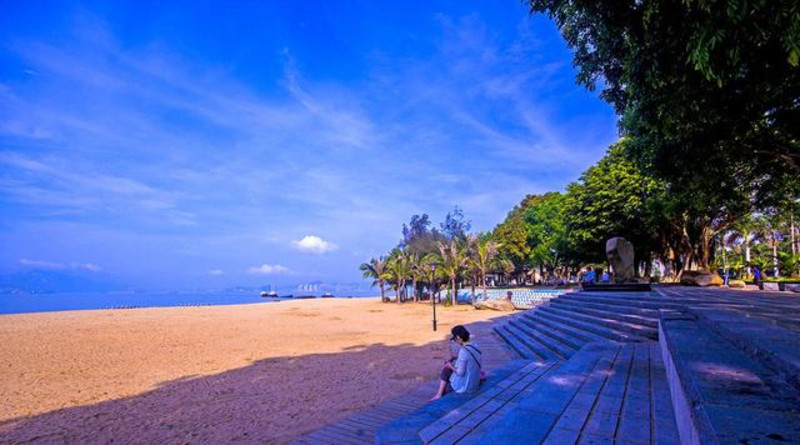 2017厦门旅游必去景点|曾厝垵——吃着美食,面朝大海