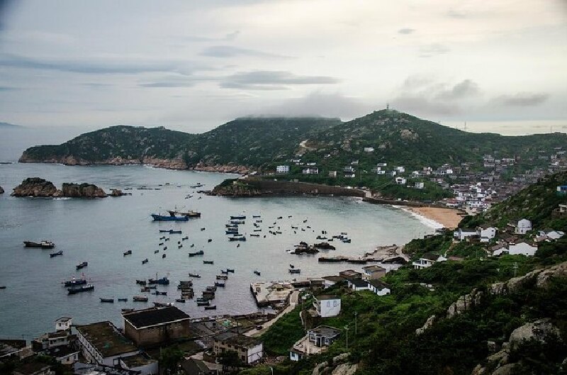 很难得加到的山海渔村景致,让我多多看一眼