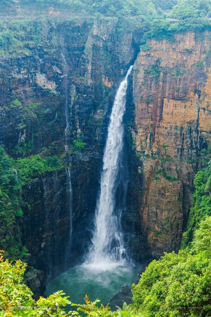 亲山近水,探索广东最美大峡谷