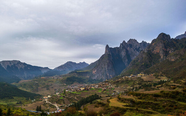 冬天去甘南穿衣指南_冬天去甘南当月天气_冬