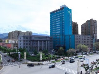 旅行團(tuán)新疆游_組團(tuán)去新疆_新疆游跟團(tuán)多少錢(qián)