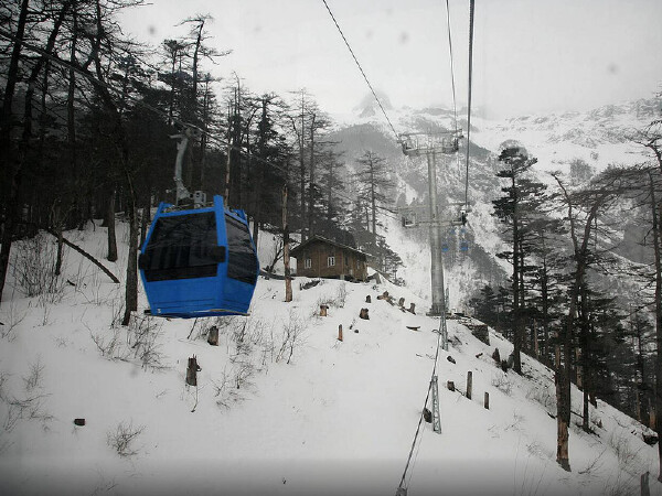玉龙雪山1月天气怎么样_玉龙雪山1月穿衣指南