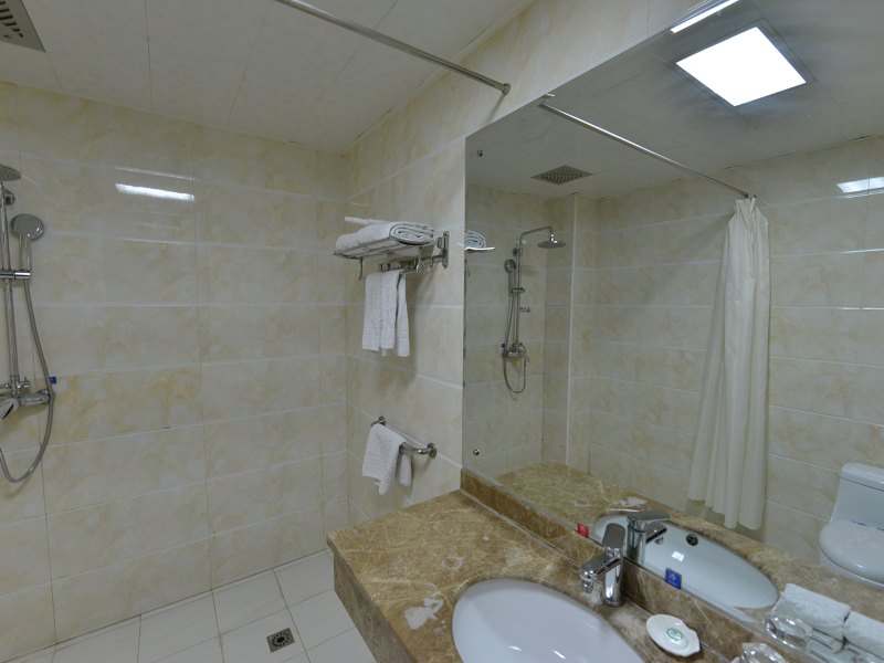 hotelPic