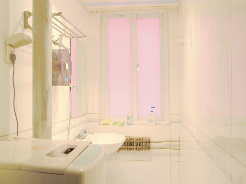 hotelPic