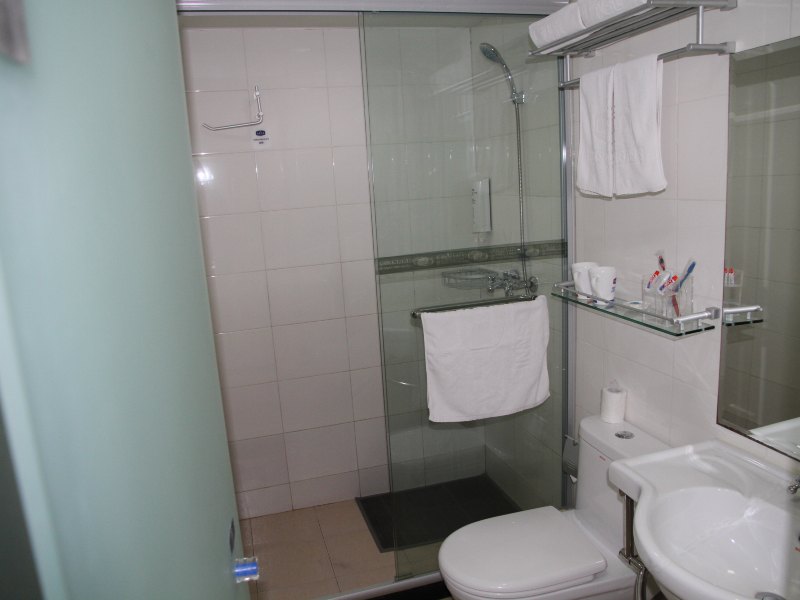 hotelPic