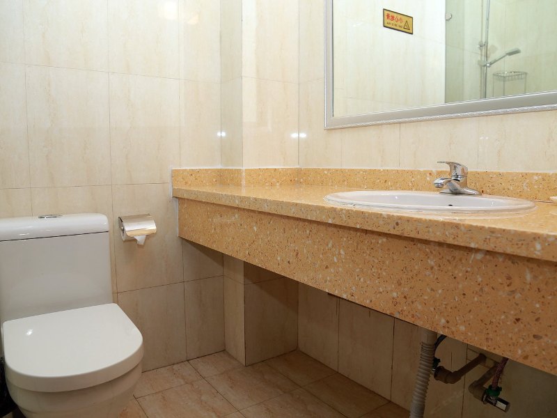 hotelPic