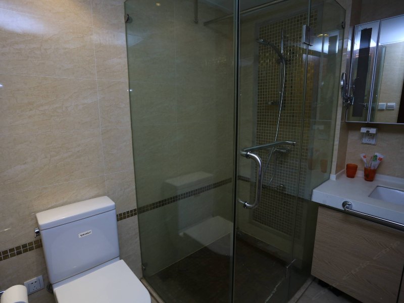 hotelPic