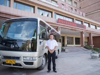 青海游8月份報(bào)價(jià)_青海報(bào)團(tuán)多少錢(qián)_國(guó)慶青海游價(jià)格