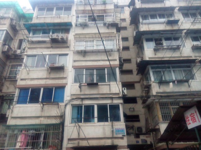 南京典雅小居公寓