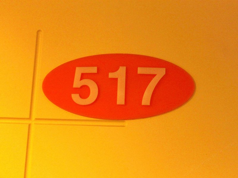 hotelPic