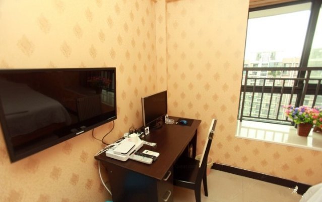 hotelPic