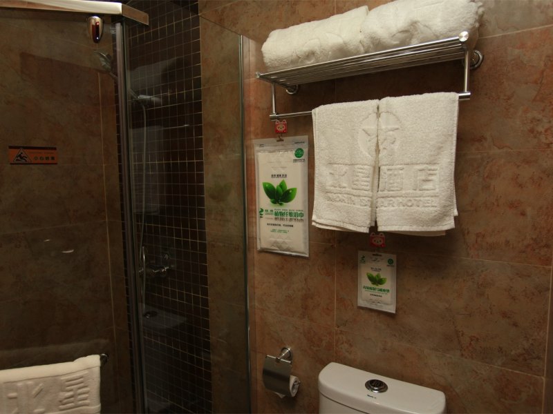 hotelPic