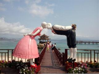 8月海南三亞旅游_海南三亞旅游路線_海南三亞自由游價格多少