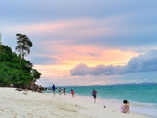 泰國普吉島跟團游與自由行_暑假泰國普吉島游價格_去泰國普吉島旅游要多少錢