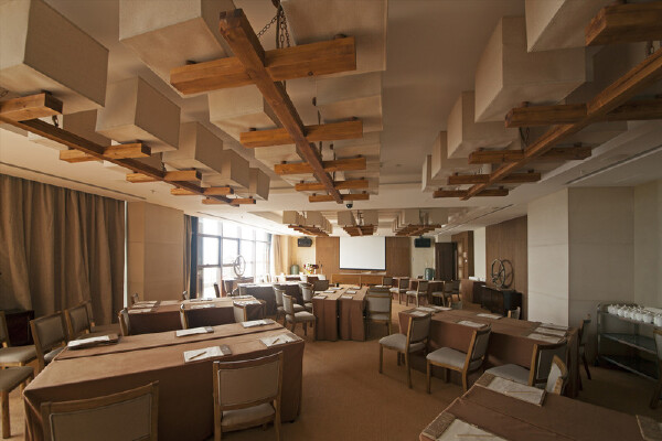 芽庄酒店住宿攻略_芽庄旅游住哪里方便_芽庄