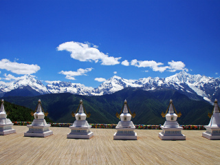 2021年云南香格里拉旅游團(tuán)報(bào)價(jià)_特價(jià)云南香格里拉游_云南香格里拉旅游多少錢一個(gè)人
