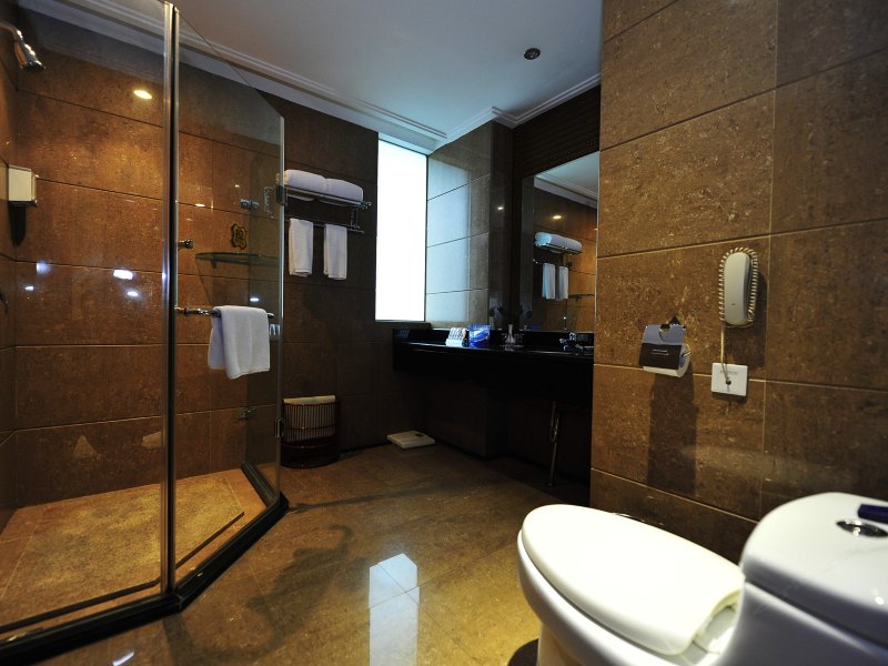 hotelPic