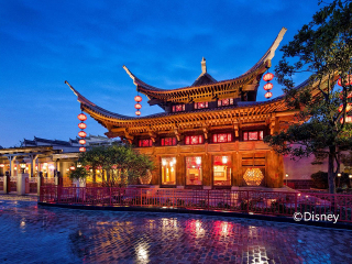 上海高端品質(zhì)旅游團_香港旅游團上海_上海自由行還是跟團好