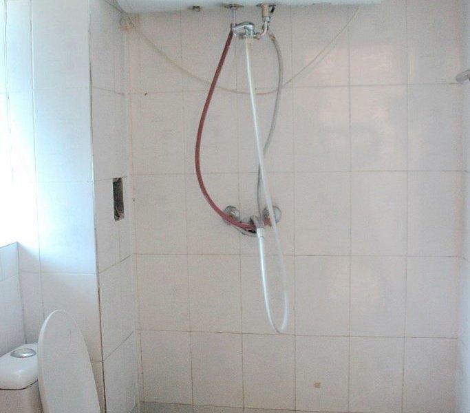 hotelPic