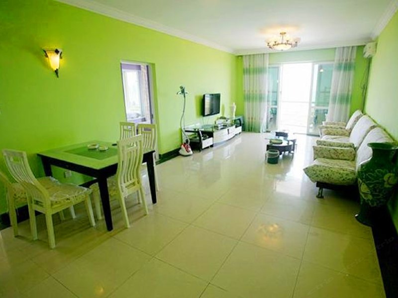 hotelPic