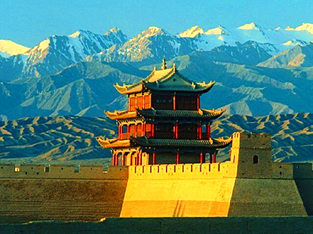 嘉峪关城楼