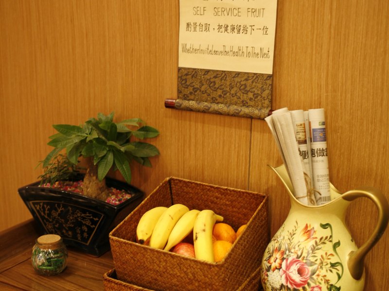 hotelPic