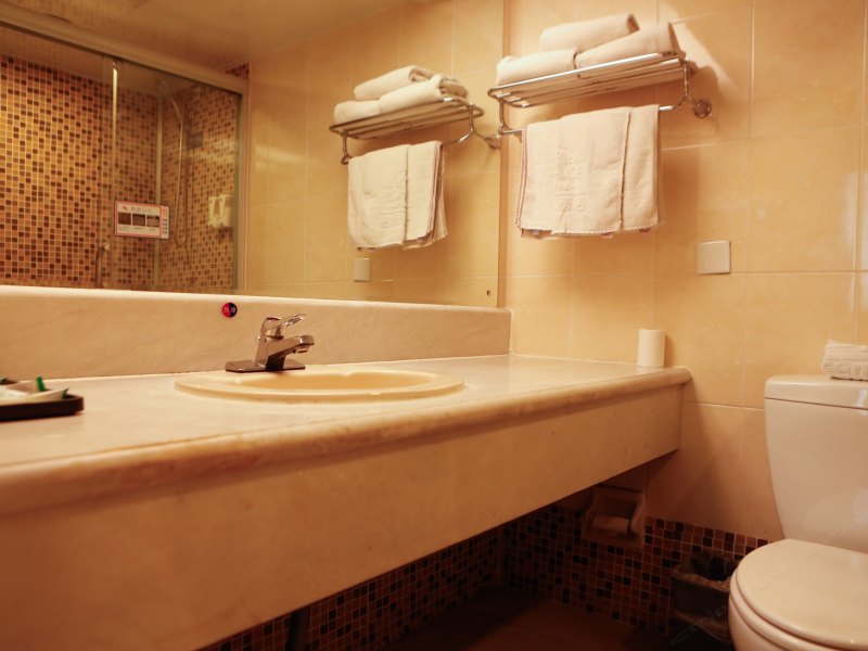 hotelPic